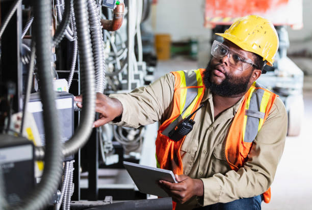 Best Local Electrician Companies  in Moreauville, LA